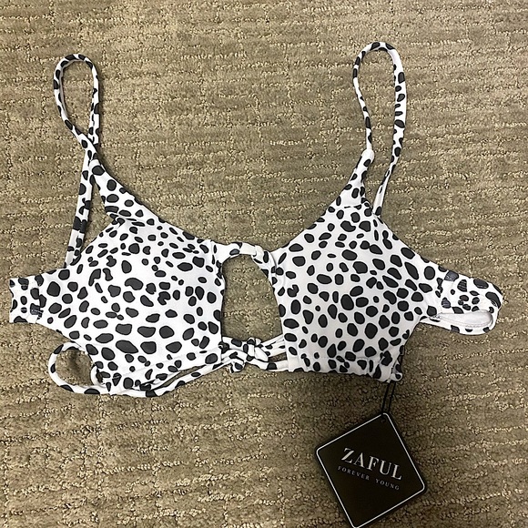 Zaful Dalmatian print bikini top - Picture 1 of 1